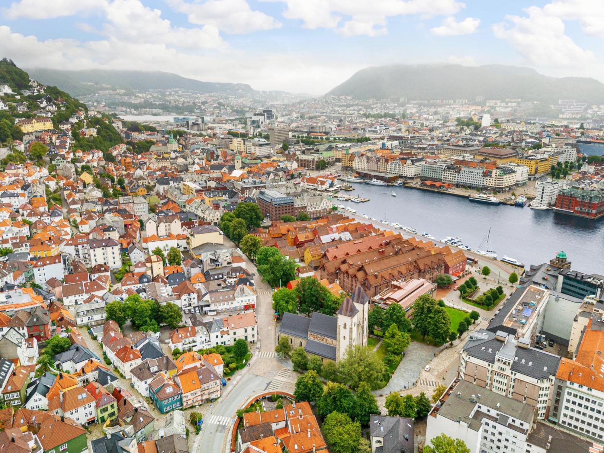 View To Bryggen - Renovated Dec 24 - Historic Cobblestone Street Leilighet Bergen Eksteriør bilde